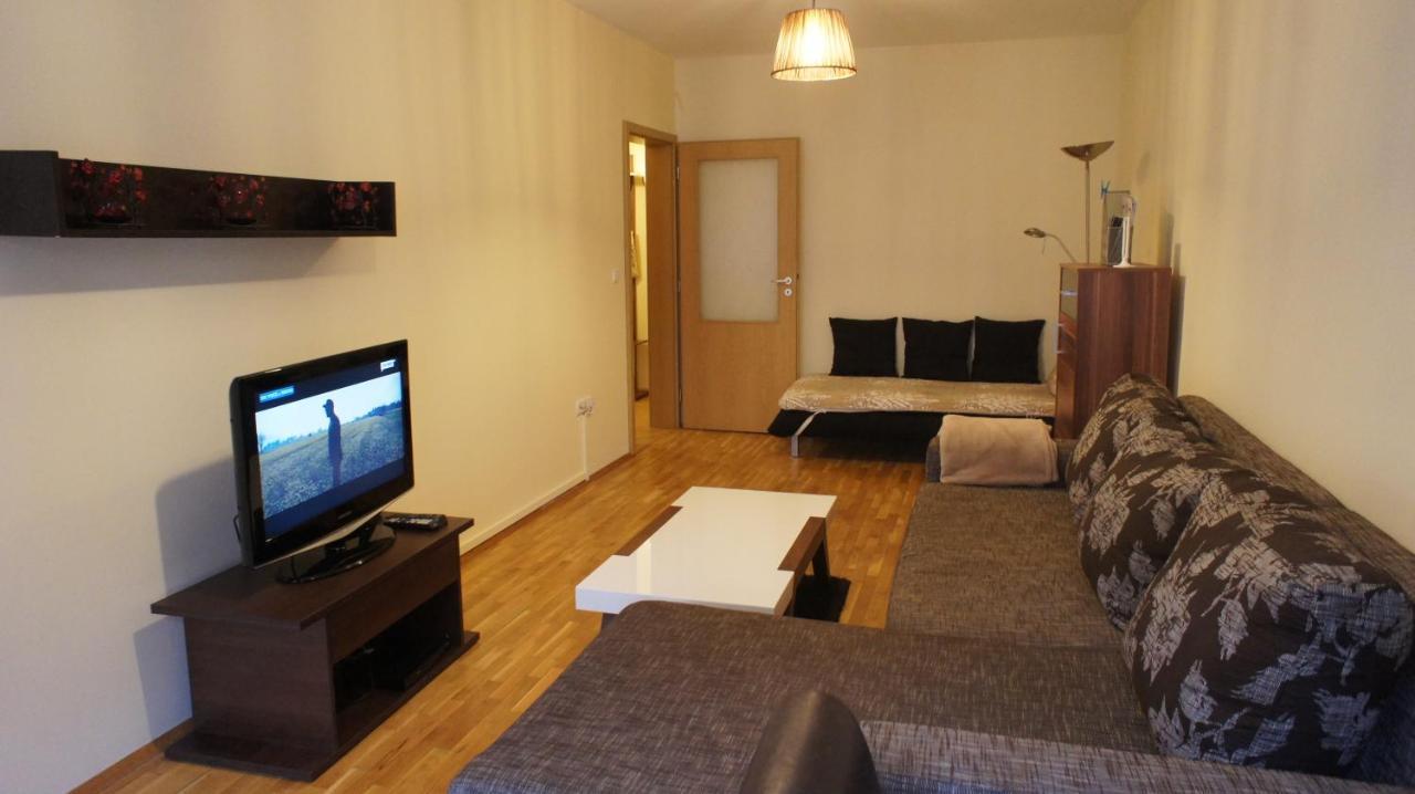 City Apartments Sofia Esterno foto